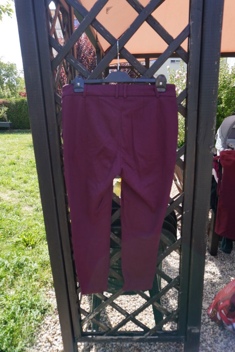 Esprit Pantaloni: Pantalon Esprit bordeaux – Usato da Peseux venduto da fio_n9qk 1