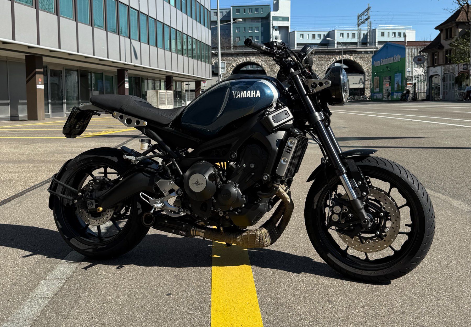 Yamaha Strada: Yamaha XSR900 | MFK 26 – Usato da Meilen venduto da spa_9hwt 1