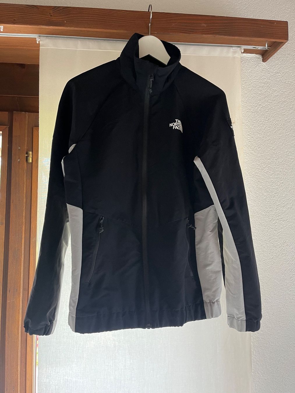 North Face Giacche: Freizeitjacke North Face – Usato da Courgevaux venduto da wurg1