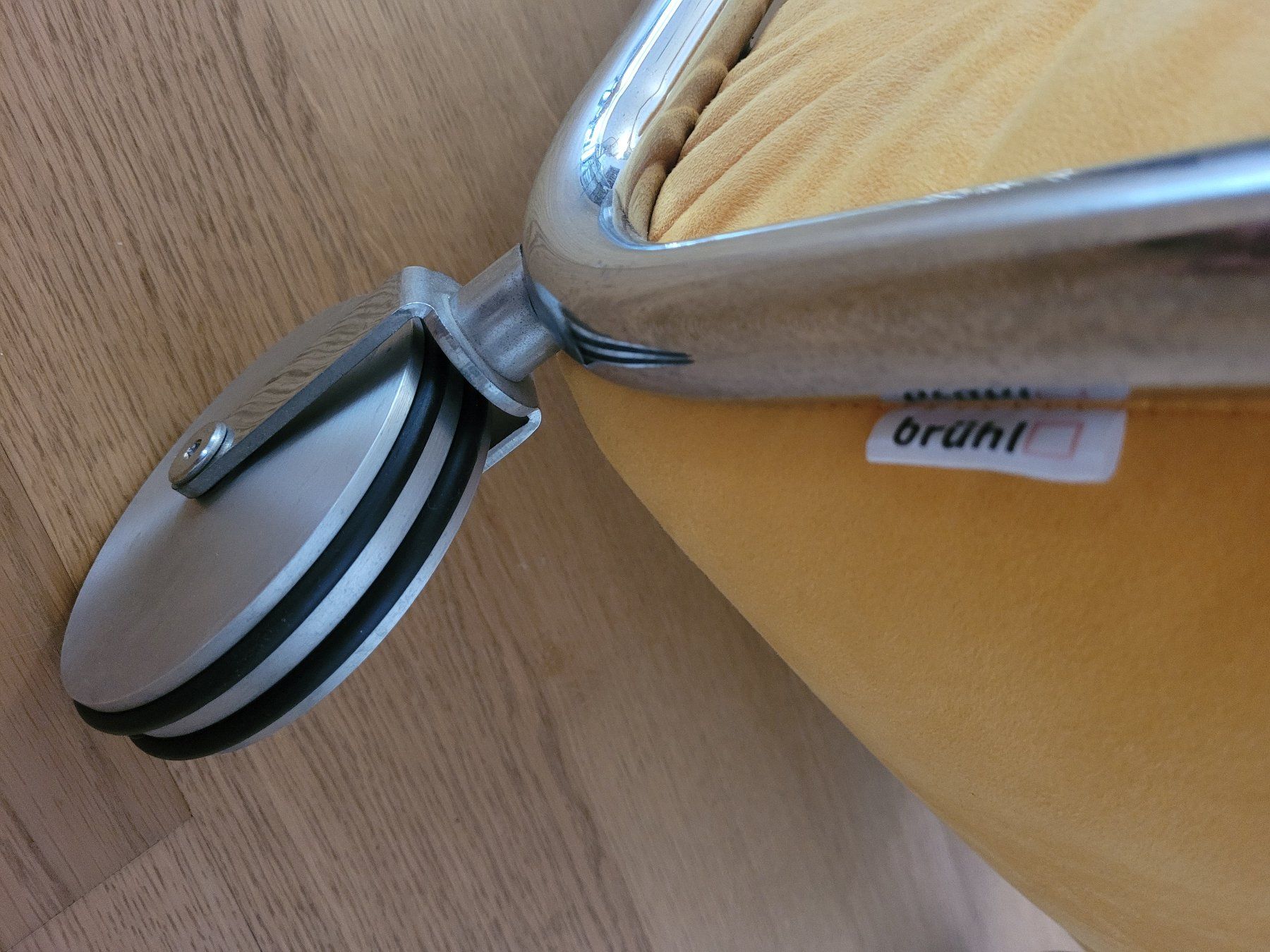 Brühl Poltrone: Sessel von Brühl ✨ – Usato da Lausen venduto da Eagledriver 4