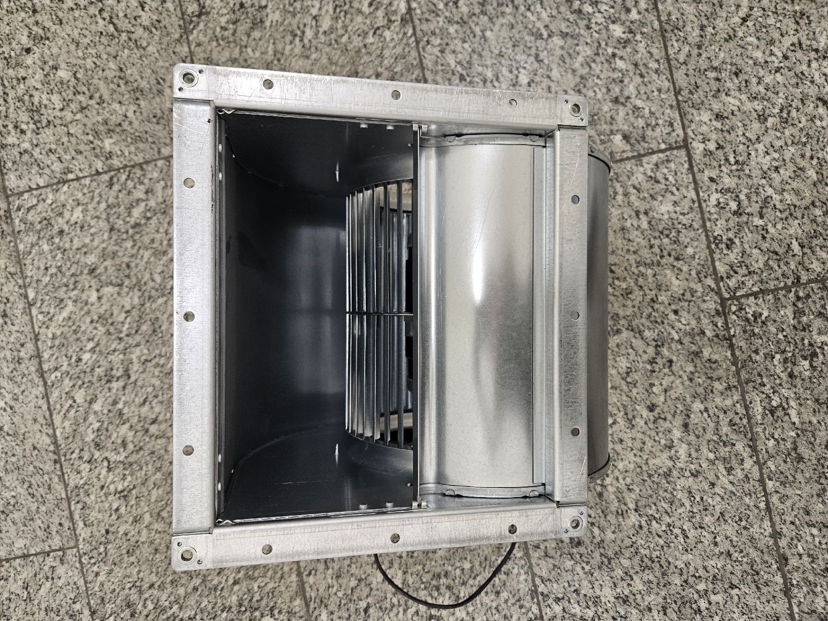 Ventilatoren: Radial ventilator – Neu (gemäss Beschreibung) aus Regensdorf von Zem003 5