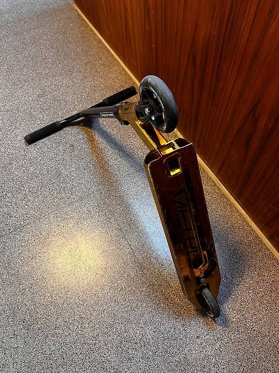 Kickboard: Longway, Metro Shift Trottinette Freestyle – D'occasion à St-Sulpice VD par Bleuorange 2
