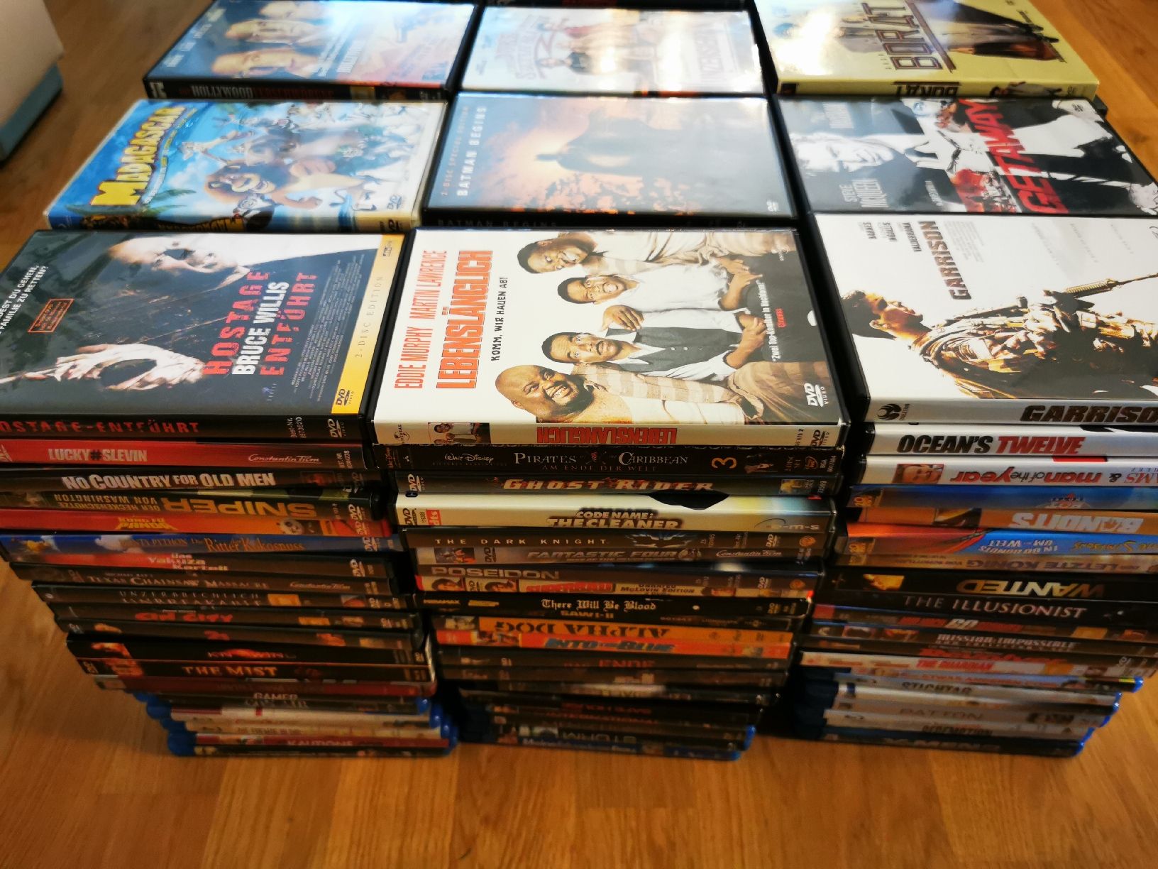 Tutti i DVDs: DVD / BLURAY Überraschungspaket – Usato da Arnegg venduto da michik999 1