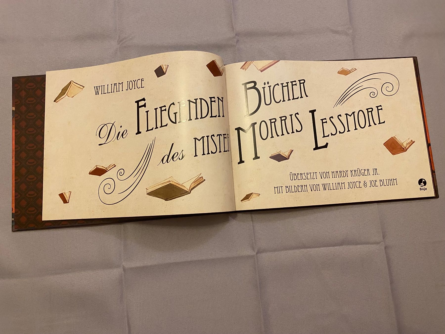 Bücher: Die fliegenden Bücher des Mister Morris Lessmore Joyce Buch – Gebraucht aus Basel von him_5r5n 1