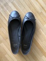 Schwarze Ballerinas MNG Leder Gr 37