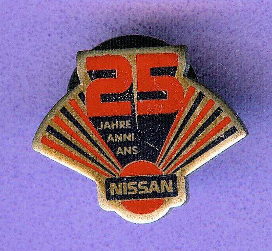 Nissan Placchette & Badge: NISSAN   25 Jahre – Usato da Winterthur venduto da Sammleroase