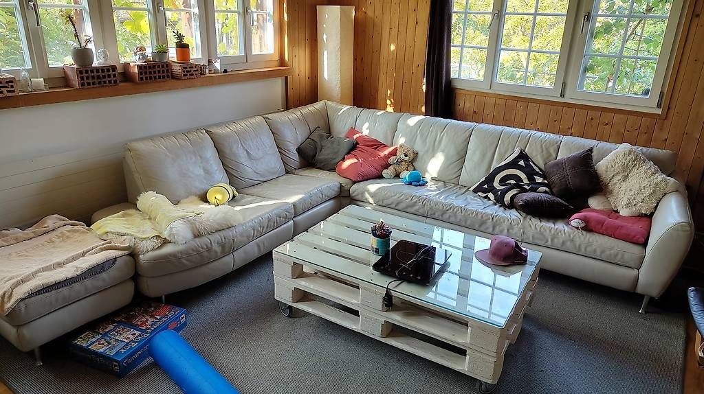 Divani: Weisses Sofa – Usato da Winterthur venduto da NWidmer