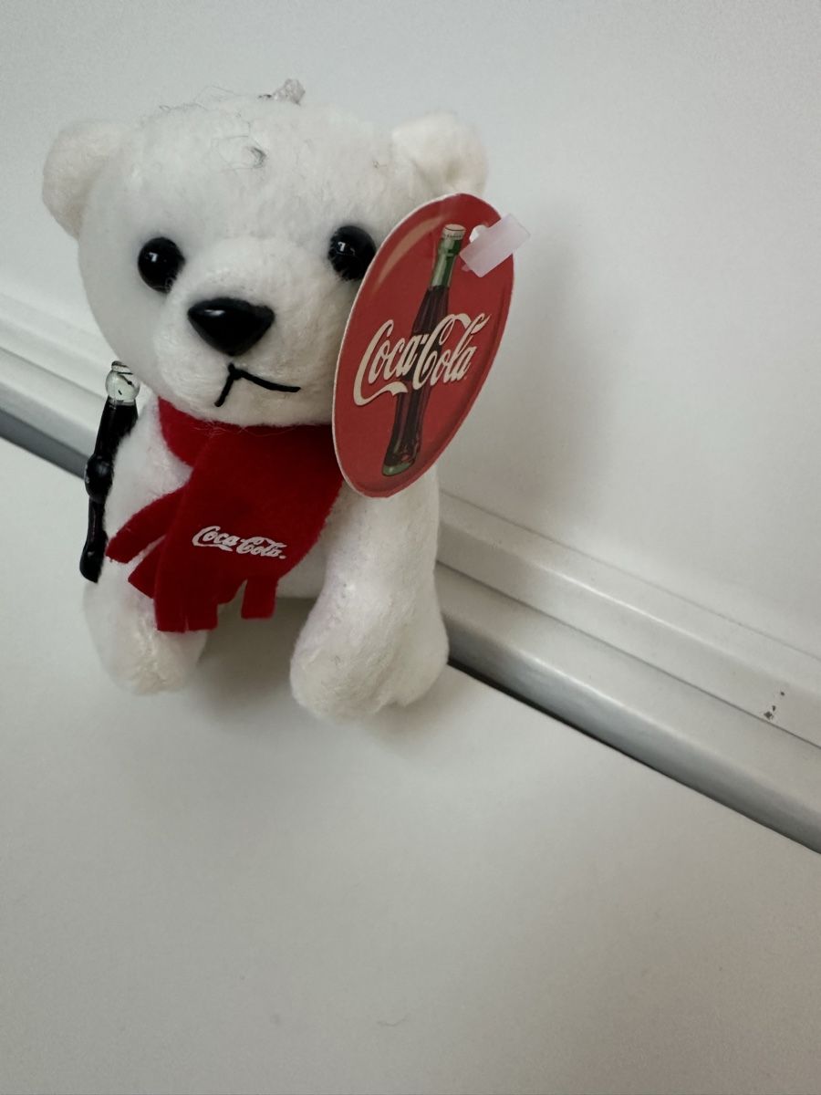Figuren: Coca-cola mini plüsch polarb mit aufhänger – Neu und originalverpackt aus Frümsen von Swissline90 1