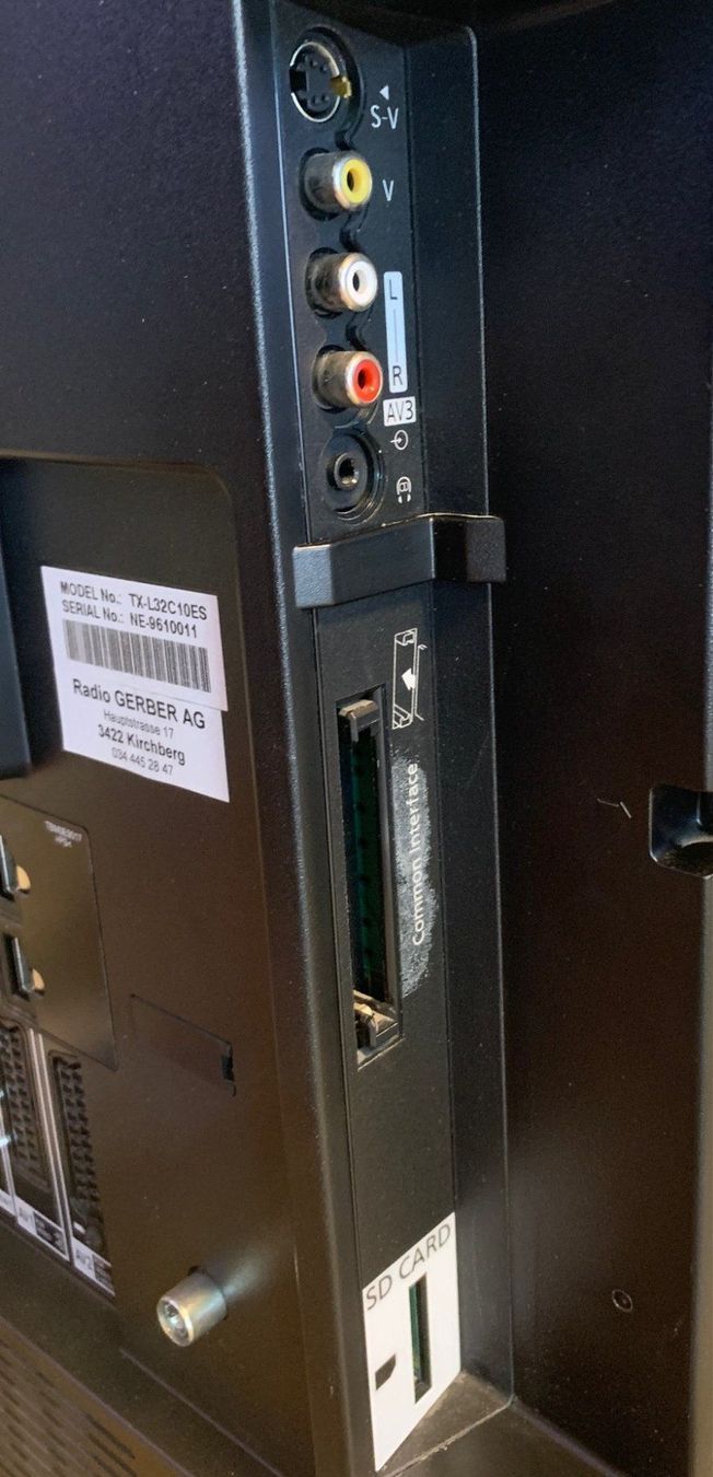 Panasonic Televisori: Panasonic-TV 82cm, Ideal für Swisscom-TV oder QuickLine-TV – Usato da Kirchberg BE venduto da RadioGerber 4