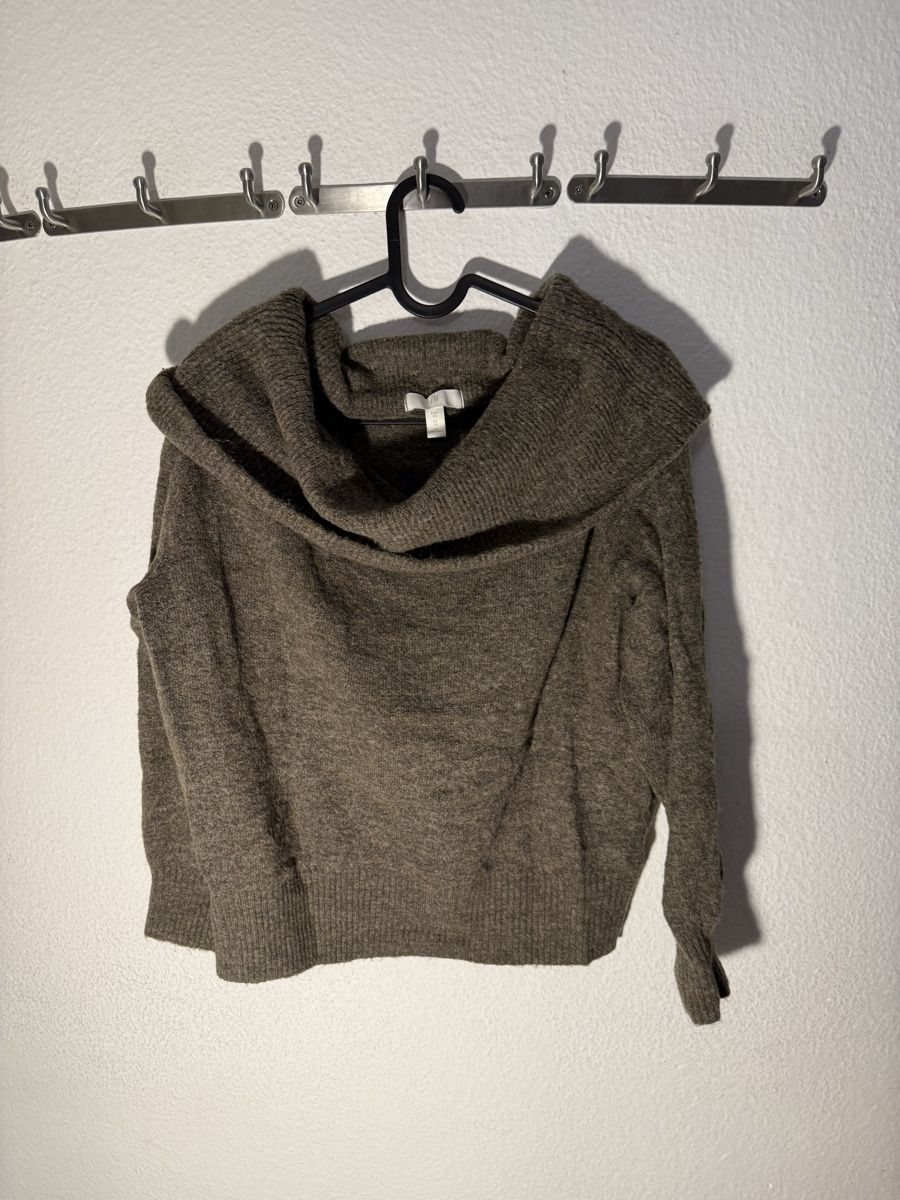 H&M Pullover & Sweatshirts: Pullover – Gebraucht aus Zürich von joe_9lm9