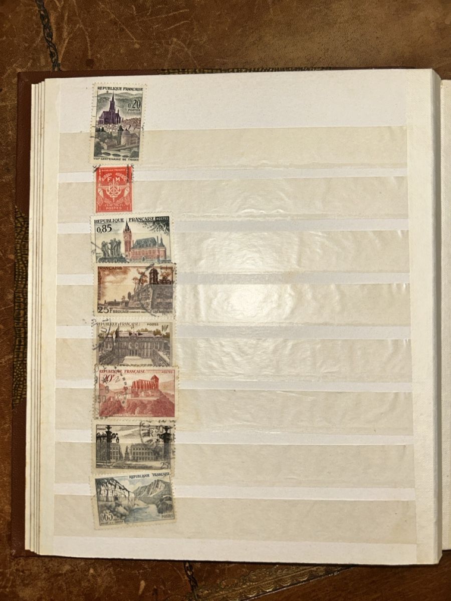 Tutti i francobolli: Collection de timbres anciens – Usato da Montreux venduto da Ciel1820 7