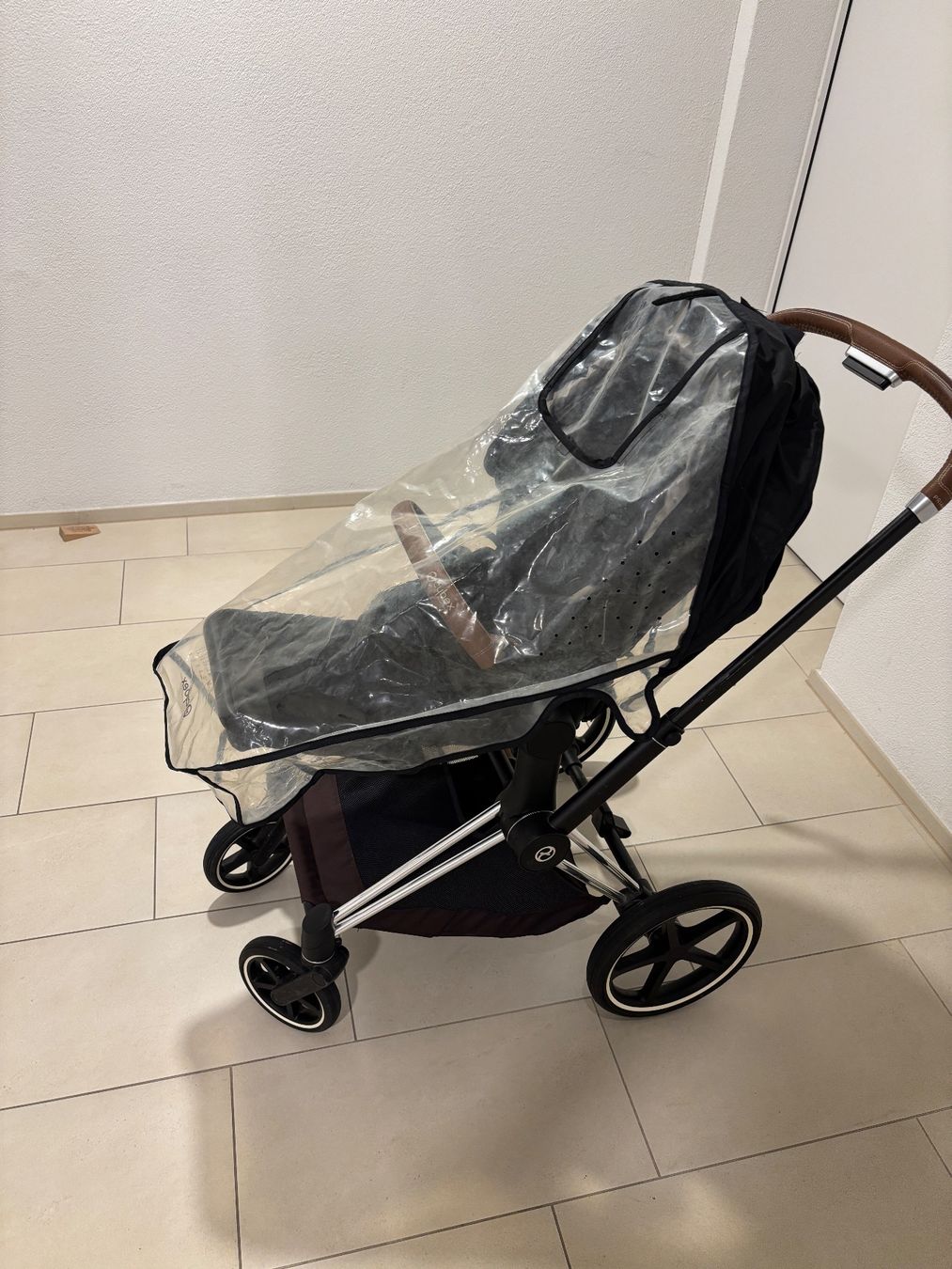 Cybex Poussette: Cybex Priam Kinderwagen schwarz – D'occasion à Niederrohrdorf par yumos 9