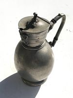 Ancienne channe anglaise en étain 