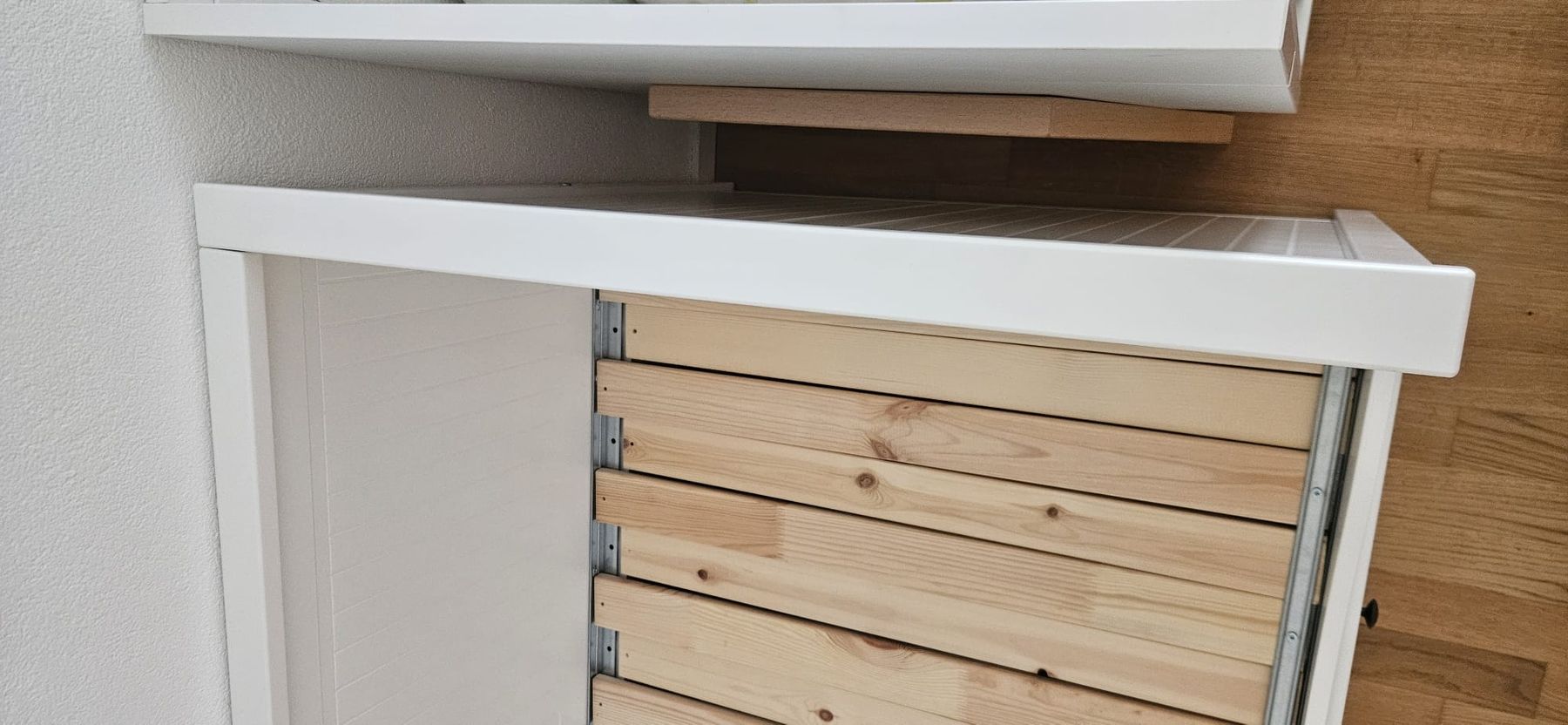 Letti: Hemnes IKEA - ausziehbar, top – Usato da Uster venduto da mivoe90 4