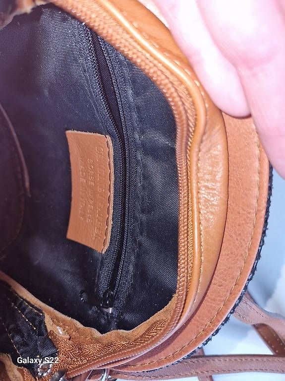 Sacs femmes: Leder Umhängetasche – D'occasion à Solothurn par sar_sbg8 1