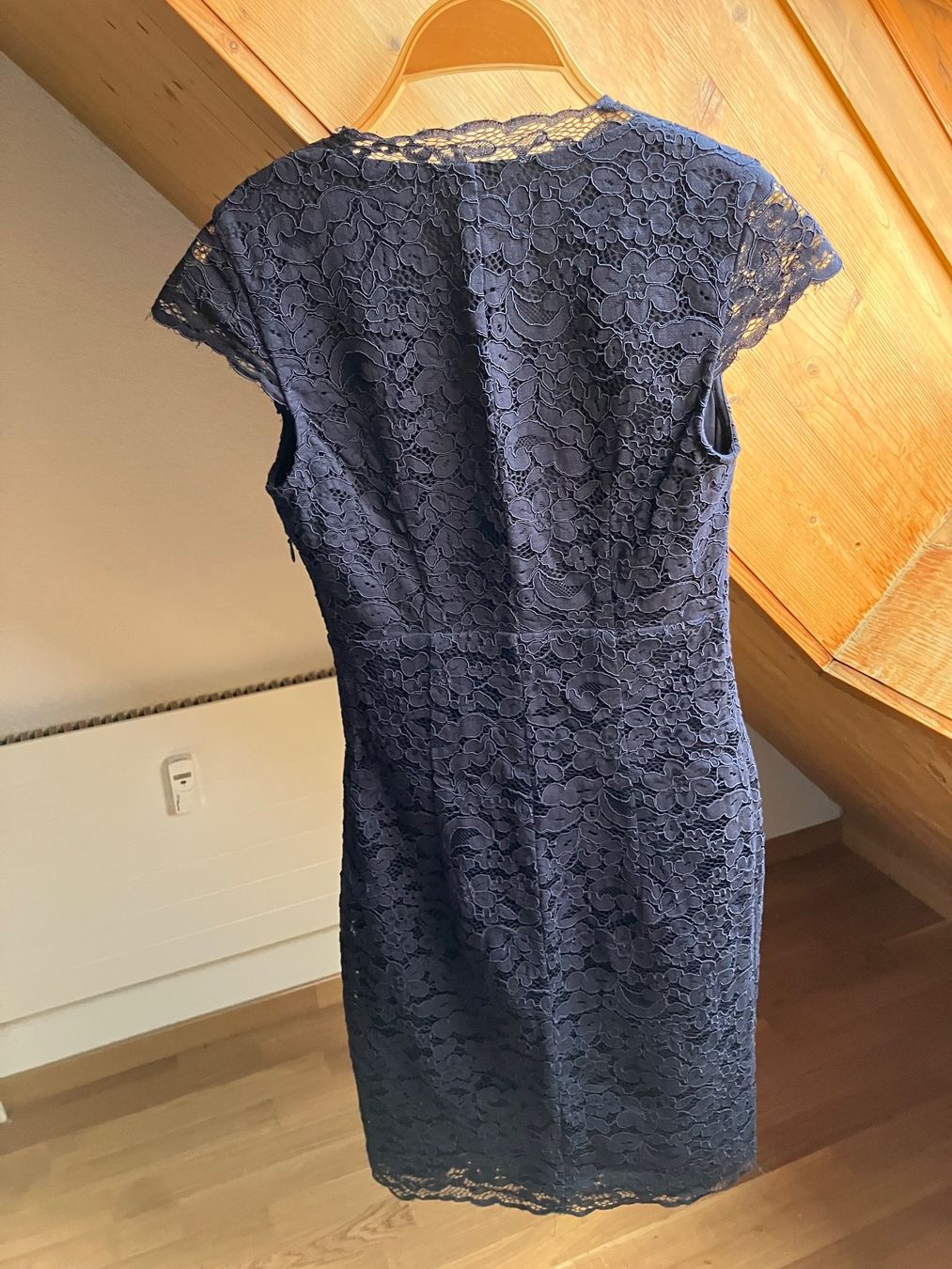 Esprit Vestiti: dunkelblaues Cocktailkleid Gr. 32 – Usato da St. Gallen venduto da andreav. 1