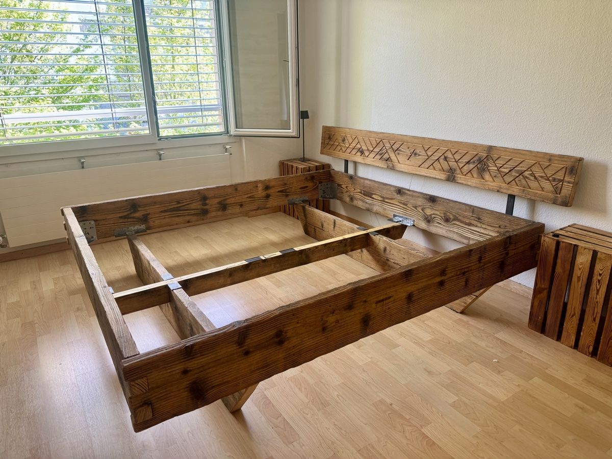 Letti: Schwebebett aus Kiefernholz – Usato da Oberrohrdorf venduto da dia_9h7r 3