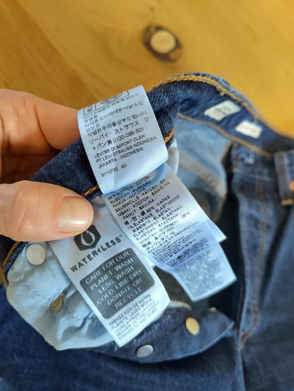 Levi's Jeans: Levi's Ribcage Straight Ankle, 25/27 – Nuovo (secondo la descrizione) da Bern venduto da kat_69vw 3