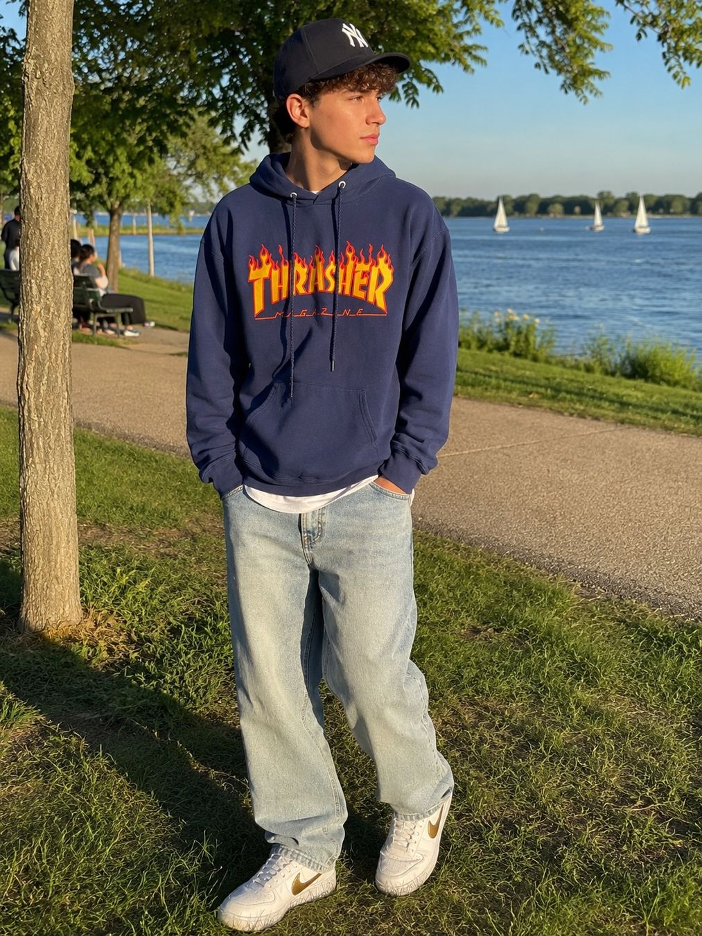 Maglioni & Felpe: Thrasher Kapuzenpulli Gr. S Navy – Nuovo (secondo la descrizione) da Zumikon venduto da DesignDeluxe
