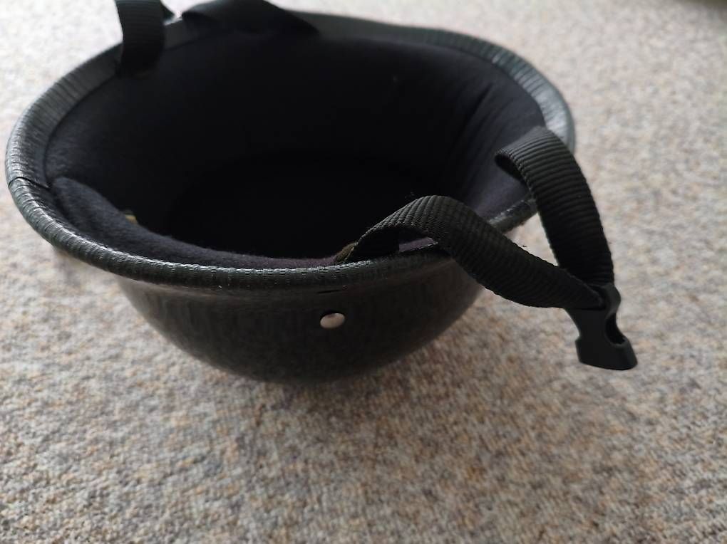Caschi & visiere: Helm, Topfhelm, Casco, Calimero – Usato da Bern venduto da Smash428 1