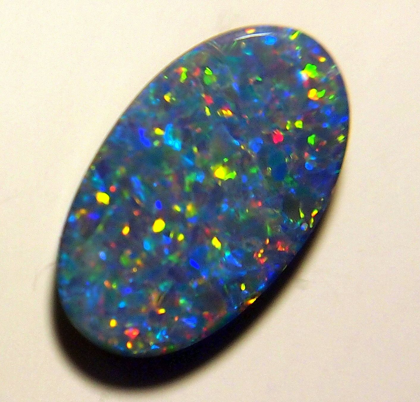 Pietre preziose: 3,80 CTS A GRADE STUNNING DOUPLETTE OPAL! AAA – Nuovo e nell'imballaggio originale da Reinach BL venduto da Marblue 5