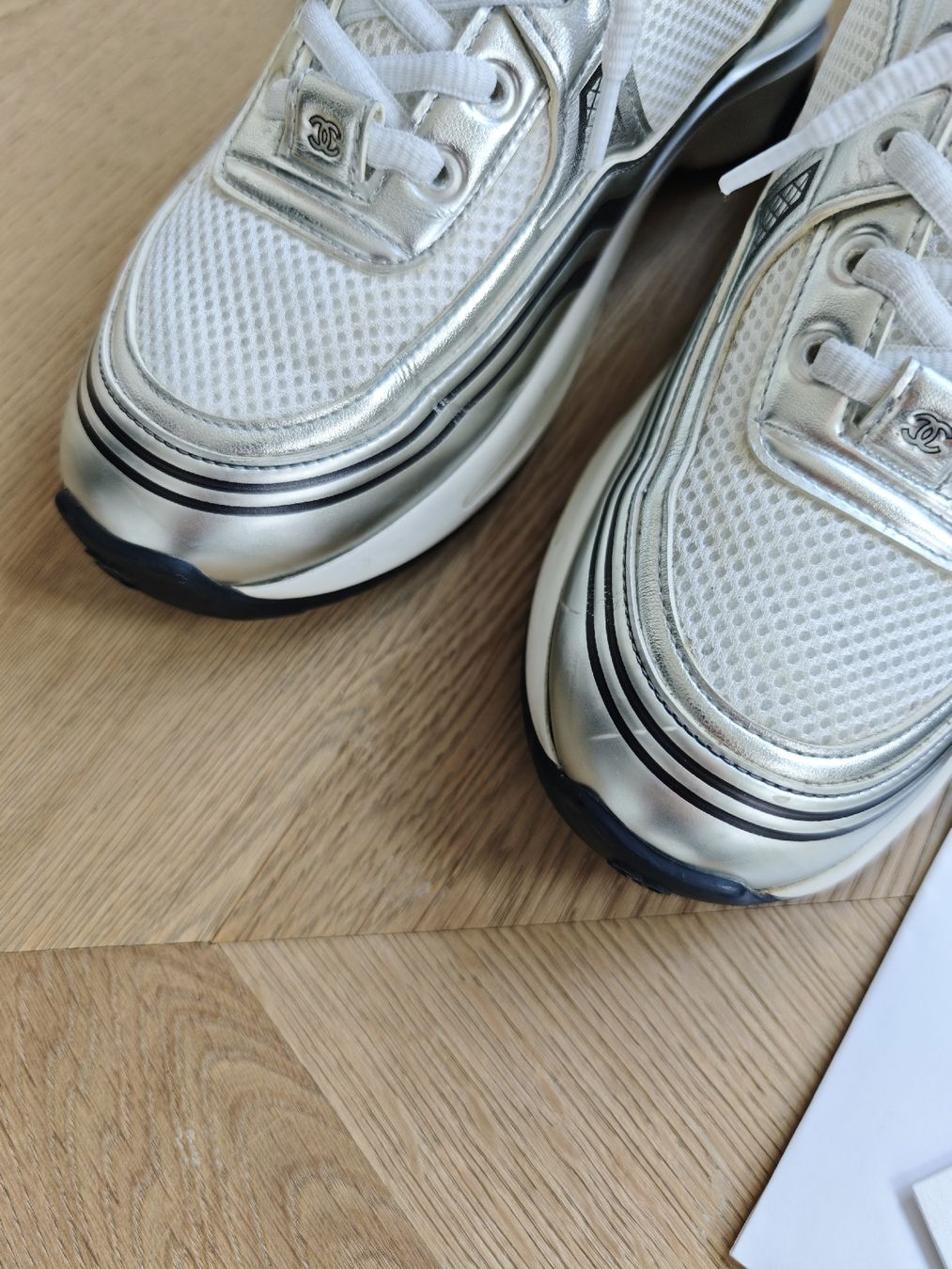 Chanel Scarpe da donna: CHANEL Sneakers – Usato da Erlenbach ZH venduto da nlh 2