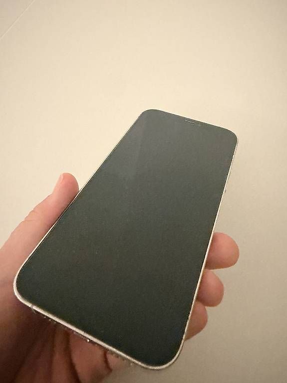 Telefoni cellulari / Smartphones: Iphone 12 pro, 256 GB – Usato da Degersheim venduto da Sarasaralein 3