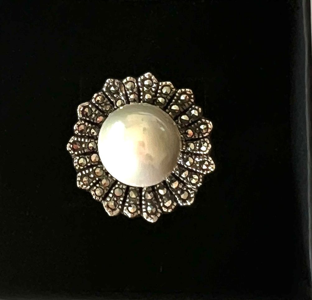 Ringe: Silber Ring mit Perle und Markasiten Gr. 52 – Neu und originalverpackt aus Münsingen von Krone75