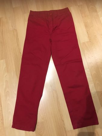 Hosen Gr. 140 NEU!!