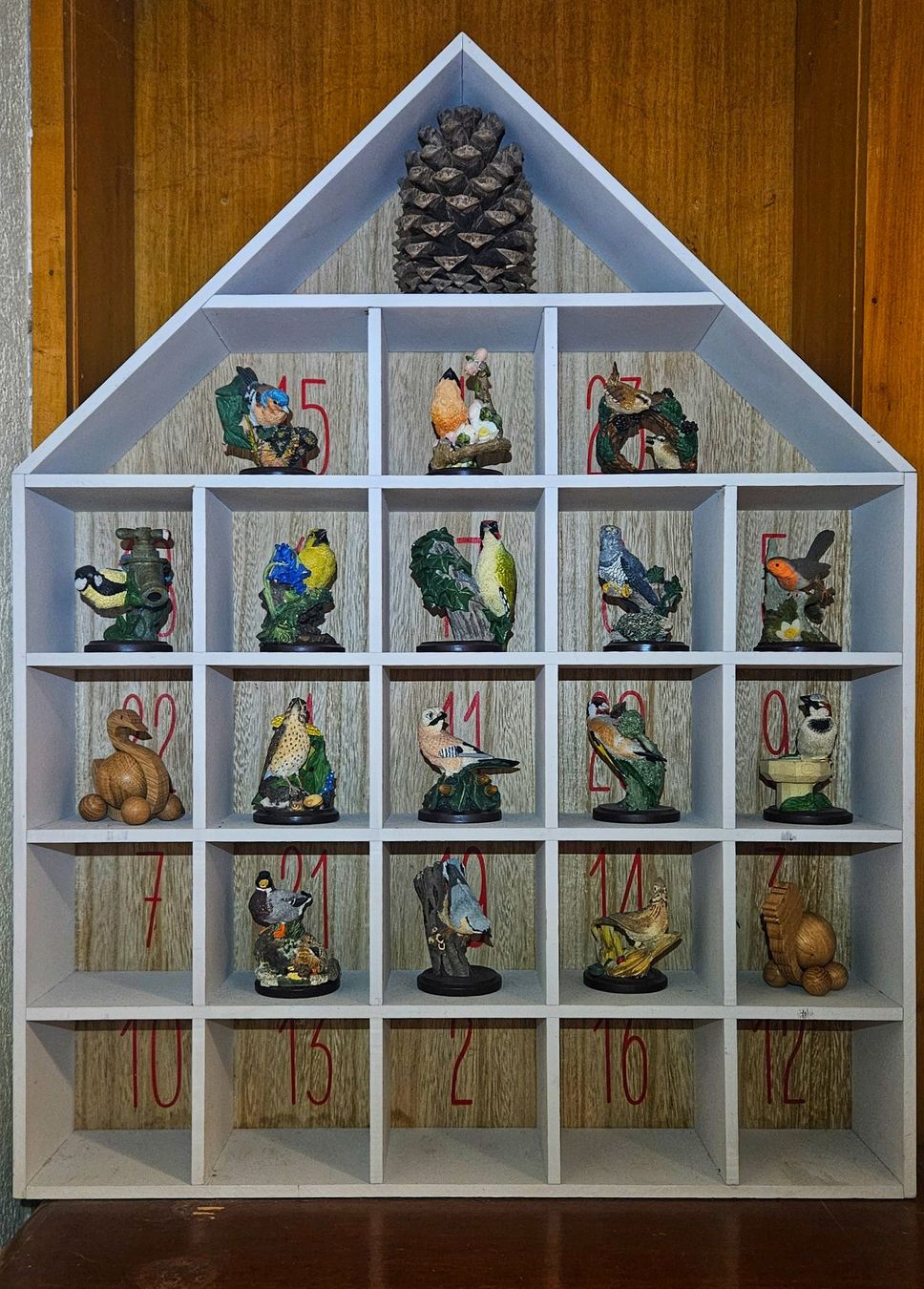 Calendari: Adventskalender mit wunderschönen Vogelfiguren – Usato da Finsterwald LU venduto da zabryna