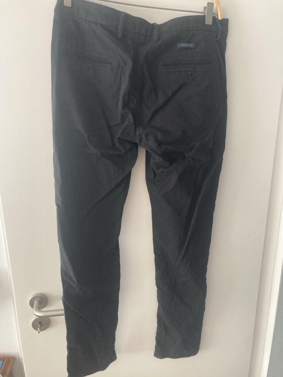 Pantaloni: Hose Teleria Zed – Usato da Hinterkappelen venduto da fre_kt9g 1