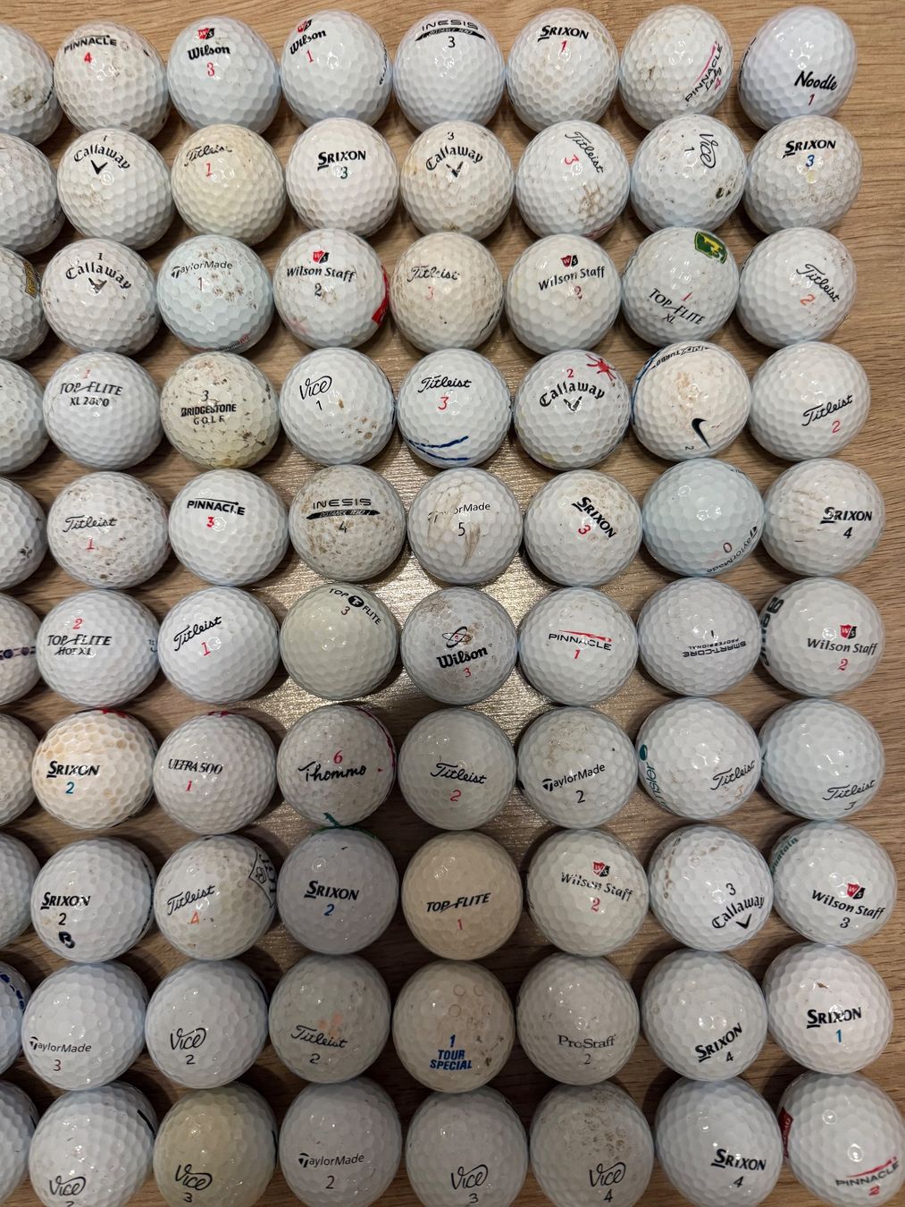 Palloni: 100 Stück gewaschene Golfbälle Nr.4 – Usato da Oberburg venduto da Serbus 2