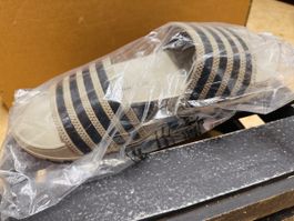 Badeschuhe Sandalen Grösse 41 neu