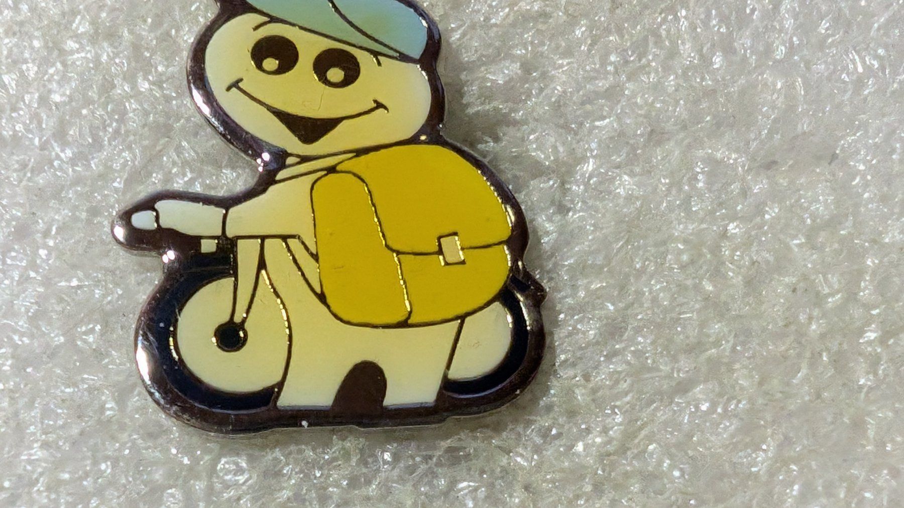 Placchette & Badge: Ansteckpin 167: Maga Bio – Usato da Oppligen venduto da Pin-Fall-Shop