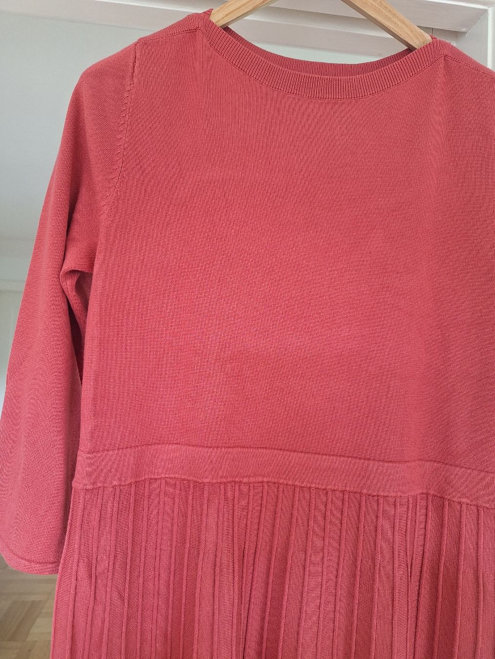 S.Oliver Vestiti: Rotes Strickkleid von S.Oliver Gr. 40 – Usato da Luzern venduto da j.p 2