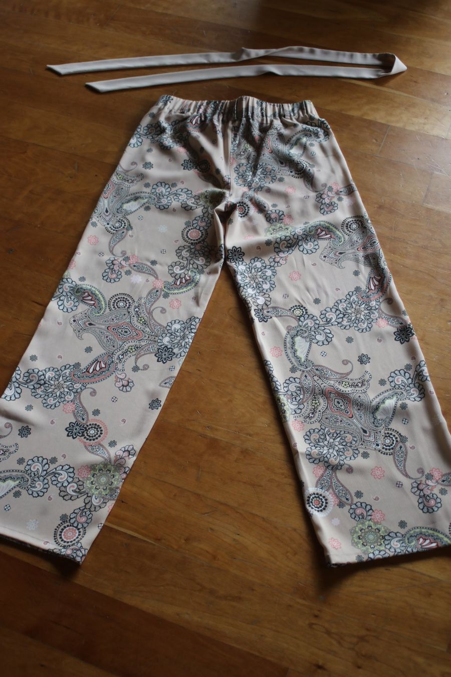 S.Oliver Pantaloni: S. Oliver Sommerhose Gr. 34 – Usato da St. Gallen venduto da Razoon77 1