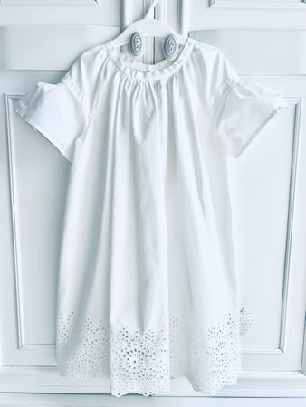 Bonpoint girls dress white eyelet Broderie Anglaise 6 Y