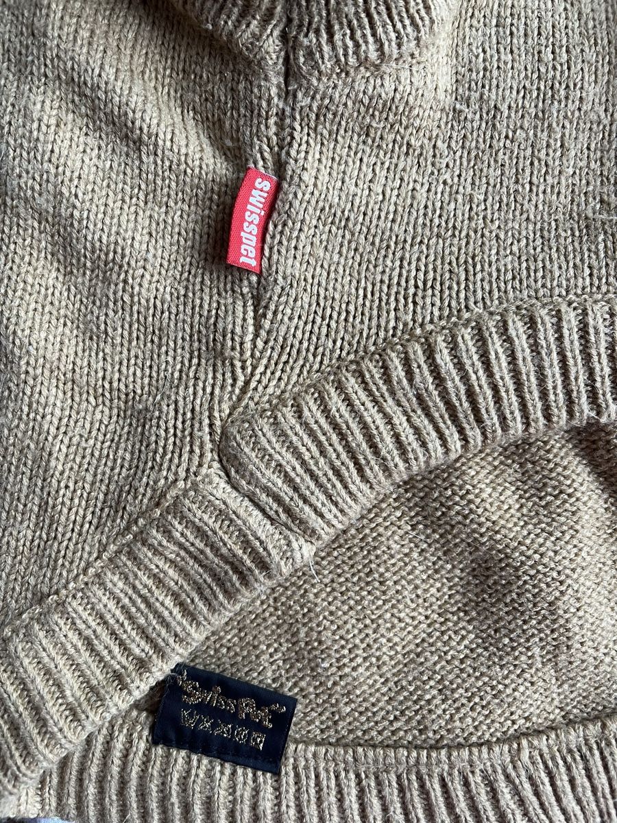 Abbigliamento: Hunde Pullover Grösse 39 – Usato da Volketswil venduto da Jojoooooo 3