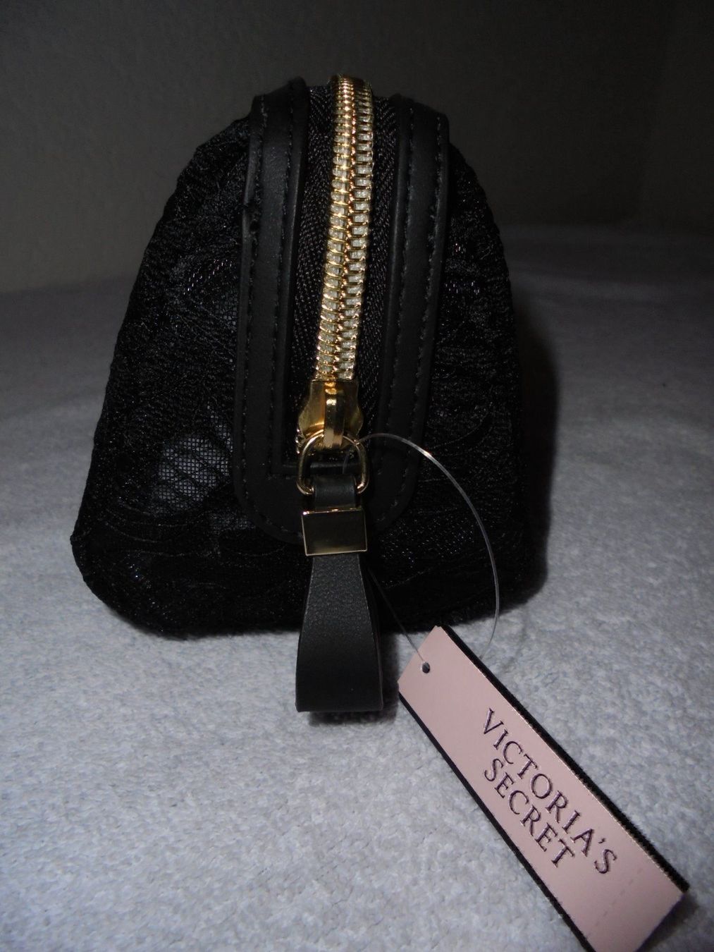 Victoria's Secret Custodie per cosmetici: VICTORIA'S SECRET MAKE-UP TASCHE – Nuovo e nell'imballaggio originale da Aarau Rohr venduto da PinkSchwein 4