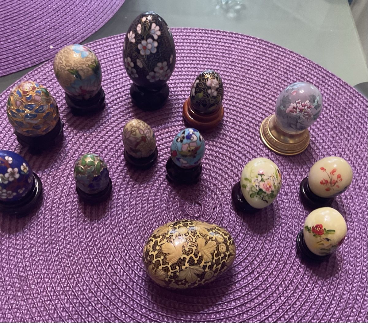 Tutte le decorazioni: 13 SAMMLER EIER, VERSCH. MATERIALIEN UND GRÖSSEN – Nuovo (secondo la descrizione) da Adlikon b.Regensdorf venduto da Crystaldragon09 1