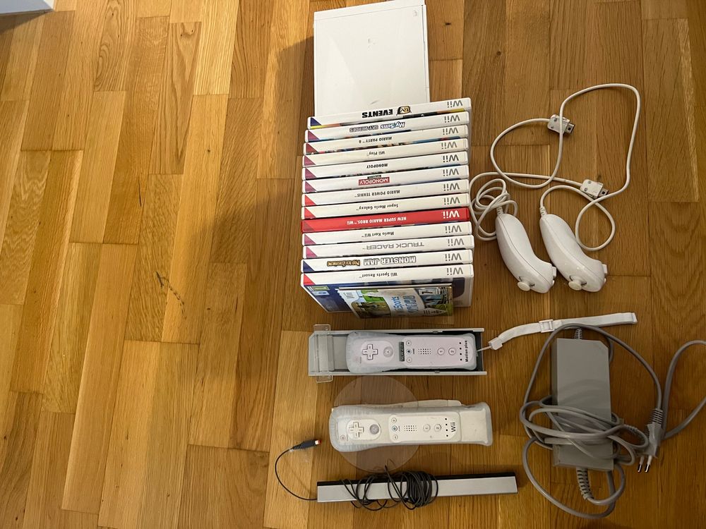 Wii Konsole mit Spielen und Zubehör Kaufen auf Ricardo