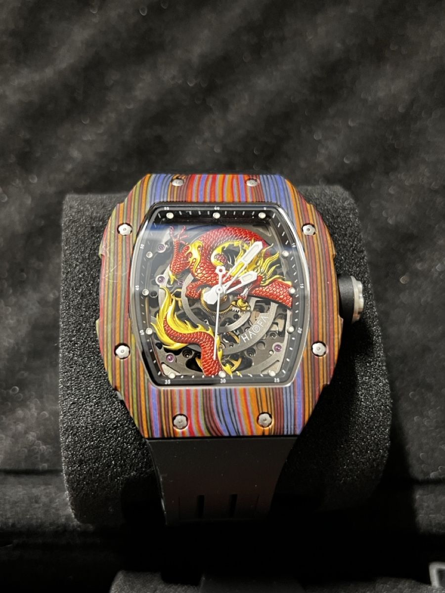 Orologi: Montre dragon unique - Élégance et originalité assurées! – Nuovo e nell'imballaggio originale da Granges-Paccot venduto da Piro44