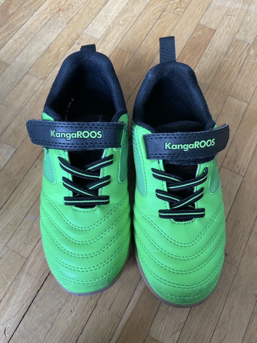 Scarpe per ragazzi: Kangaroos Trainingsschuh Indoor gr. 28 – Nuovo (secondo la descrizione) da Schlieren venduto da kca_2mlx 1