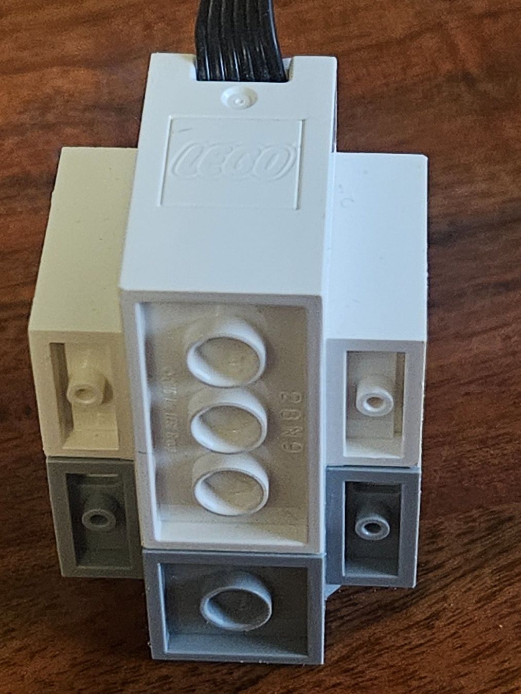 Lego Kit di costruzioni: lego White Electric, Motor Boost Interactive bb0893c01. – Usato da Confignon venduto da Ecrofigs 2