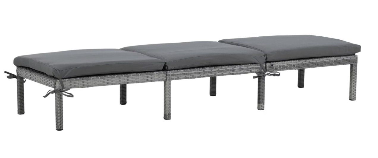 Chaises longues: Liegestuhl Rattan – D'occasion à Aathal-Seegräben par ret_5zl5 2