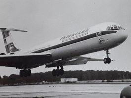 DDR _ IF Interflug _ Ilyusin IL 62 _ schwarz weiss Postkarte