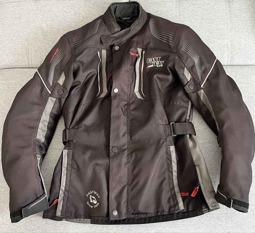 Fastway Motorradjacke Damen Grösse L (Gebraucht) in Birsfelden für