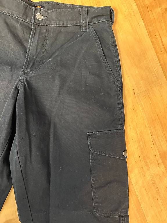 Dickies Pantaloni: Schwarze Cargohose Dickies Gr. 27 – Usato da Willisau venduto da ani_gtk8 1