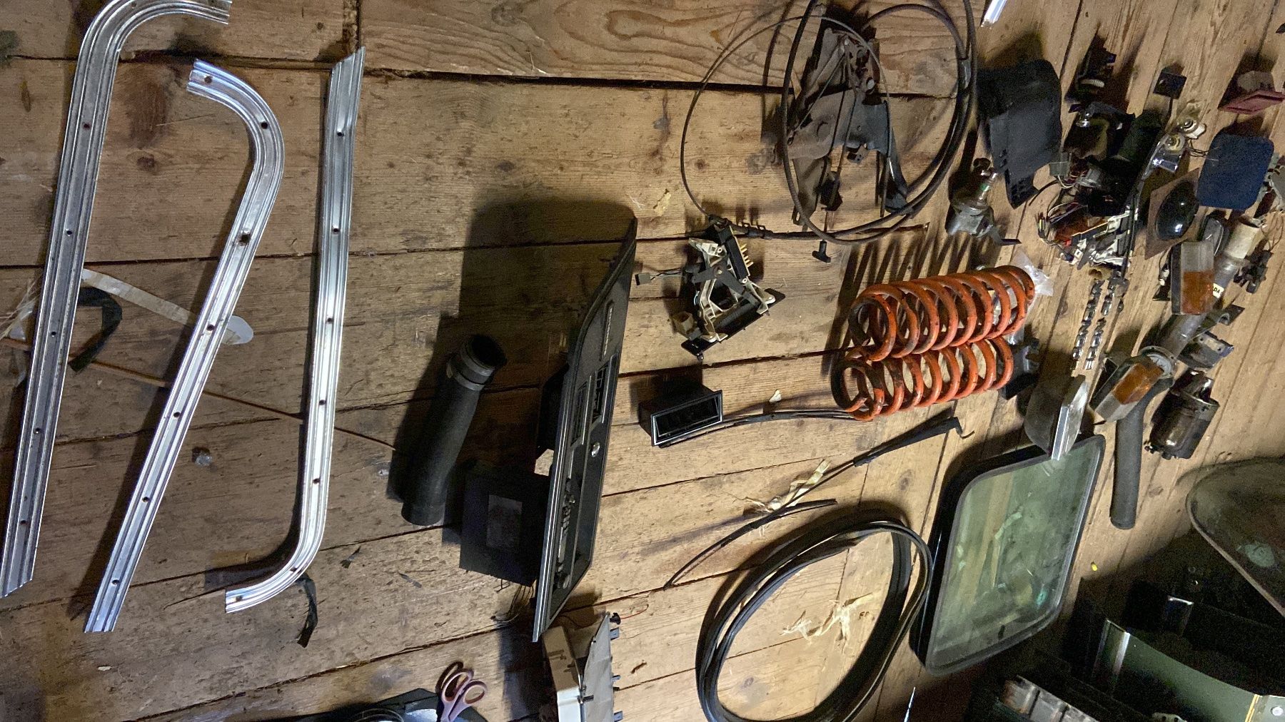 Ford Accessori per altri veicoli: Ford econoline 1986 v8 van Teile – Usato da Krummenau venduto da Deezley 3