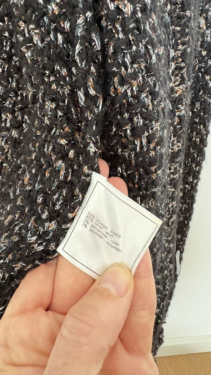 Chanel Giacche: Chanel jacket – Usato da St. Gallen venduto da ott_f827 2